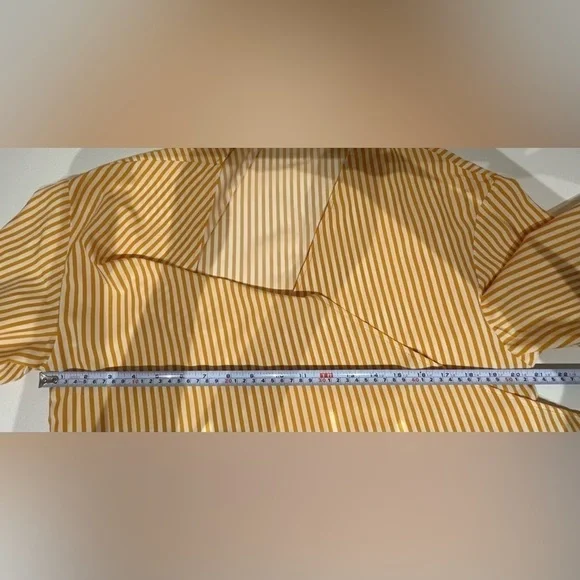 SHEIN Curve Angled Bell Sleeve Tie Front Striped Bolero Shrug Size XL - Picture 9 of 9